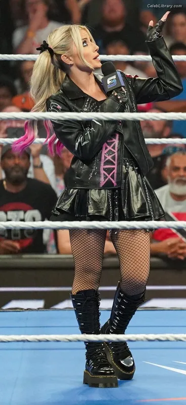 Alexa Bliss photo 8 of 938