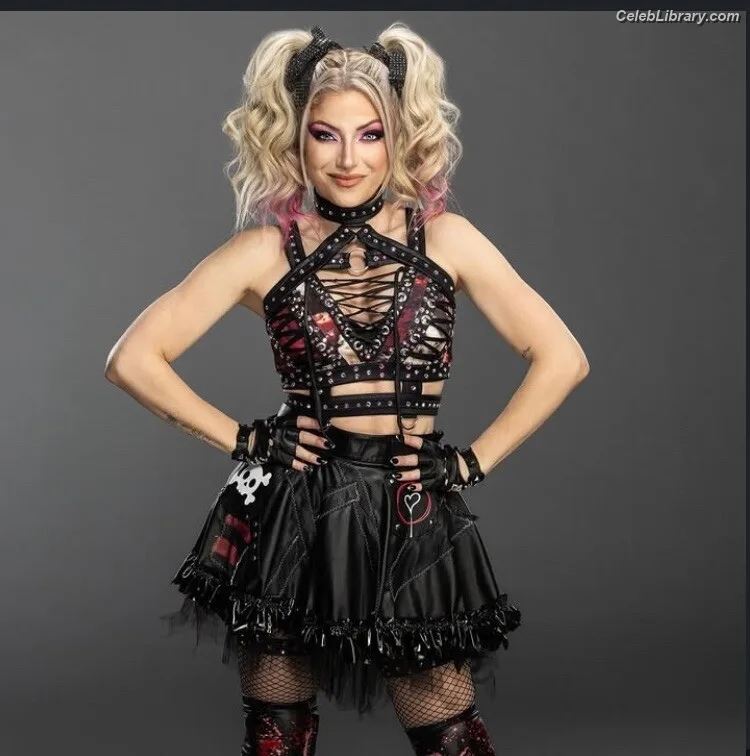 Alexa Bliss photo 10 of 938