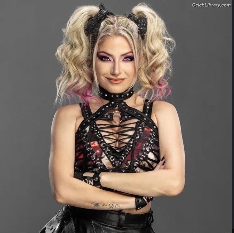 Alexa Bliss photo 11 of 938