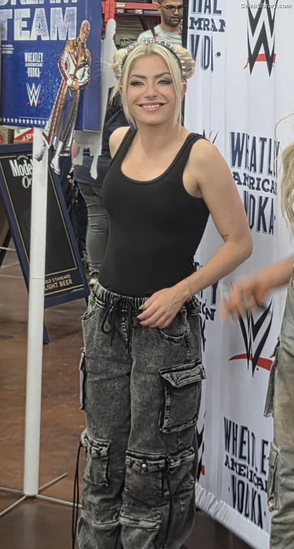 Alexa Bliss photo 2 of 938