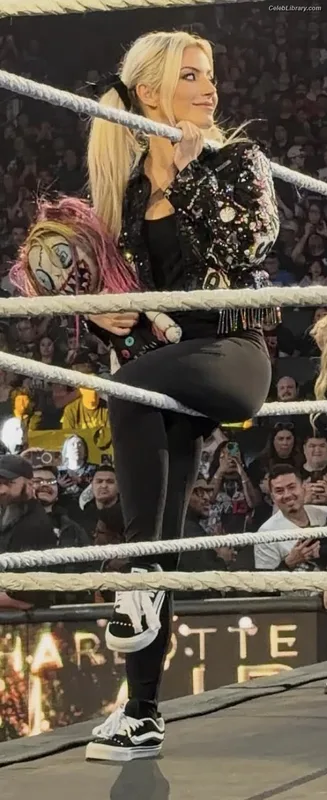Alexa Bliss photo 6 of 938