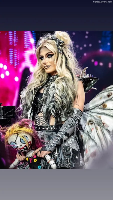 Alexa Bliss photo 7 of 938