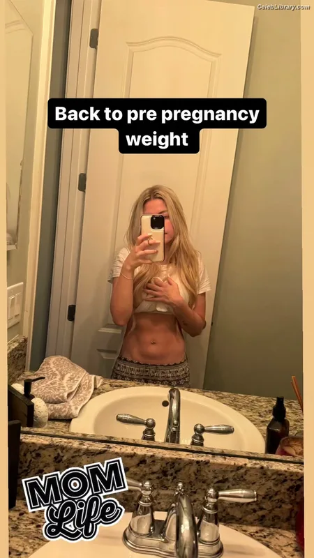 Alexa Bliss photo 5 of 938
