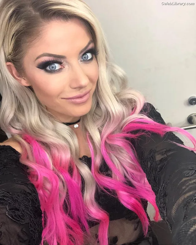 Alexa Bliss photo 8 of 938