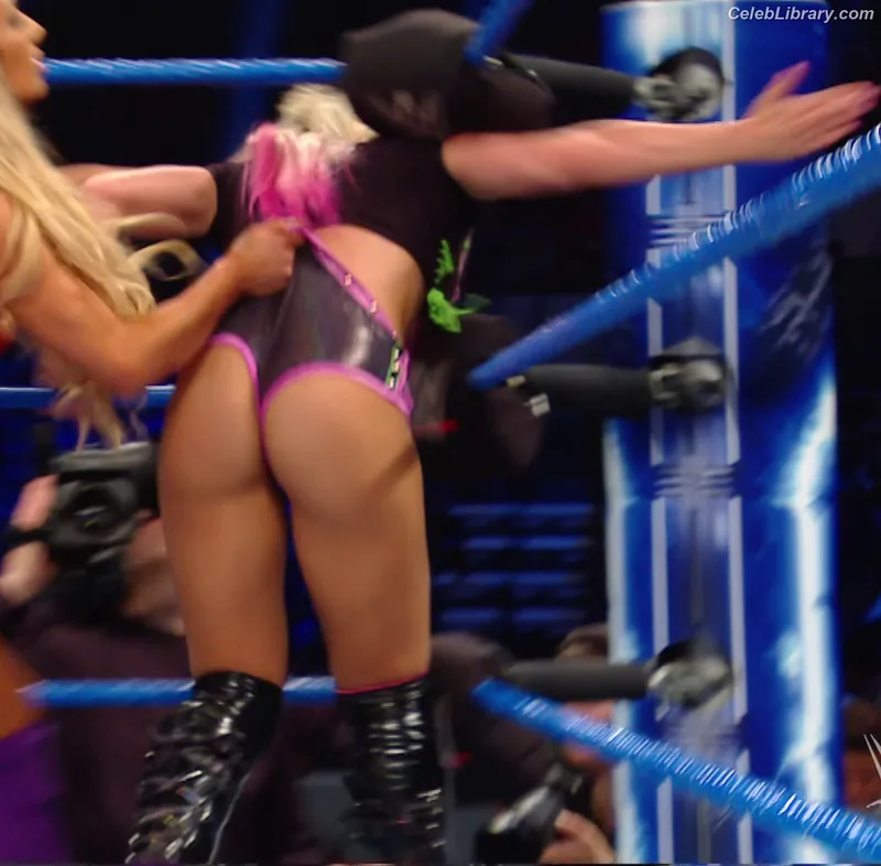Alexa Bliss photo 13 of 938