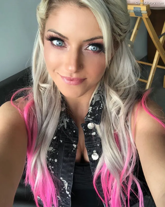 Alexa Bliss photo 17 of 938