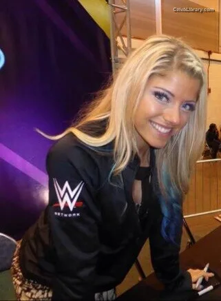 Alexa Bliss photo 4 of 938