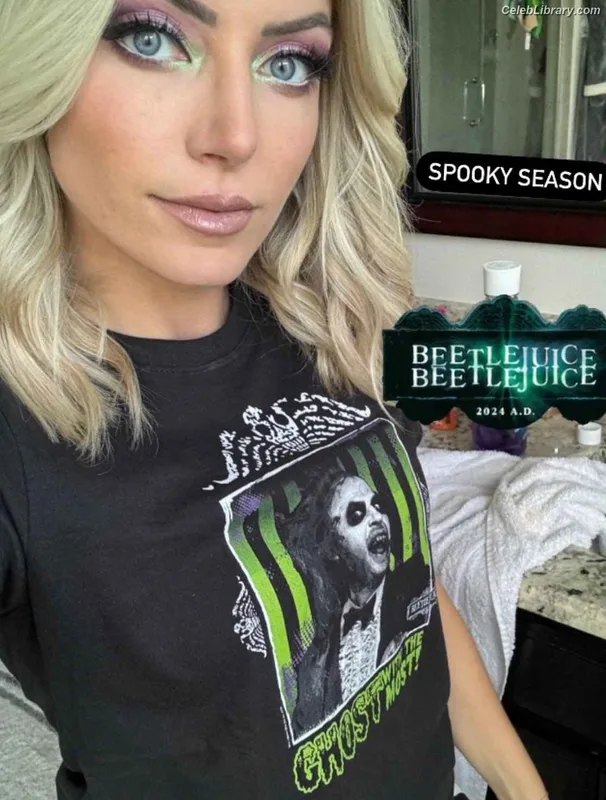 Alexa Bliss photo 7 of 938