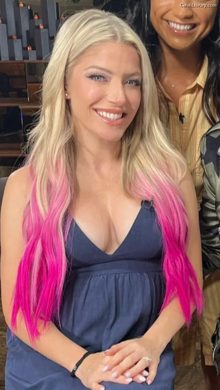 Alexa Bliss photo 24 of 938