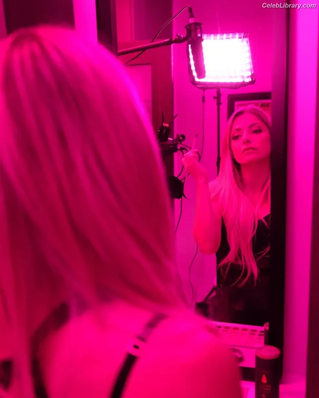 Alexa Bliss photo 5 of 938
