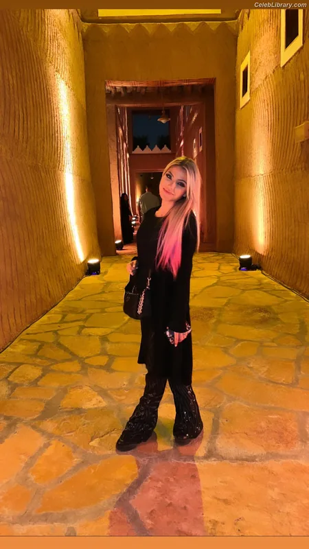 Alexa Bliss photo 7 of 938