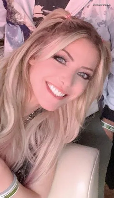 Alexa Bliss photo 10 of 938
