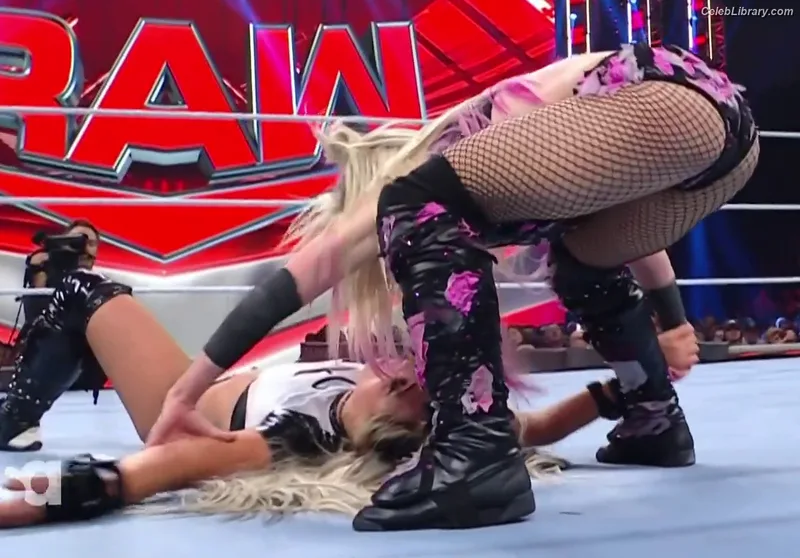 Alexa Bliss photo 11 of 938