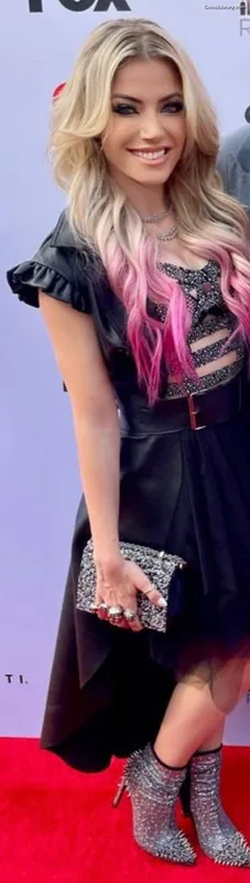 Alexa Bliss photo 16 of 938