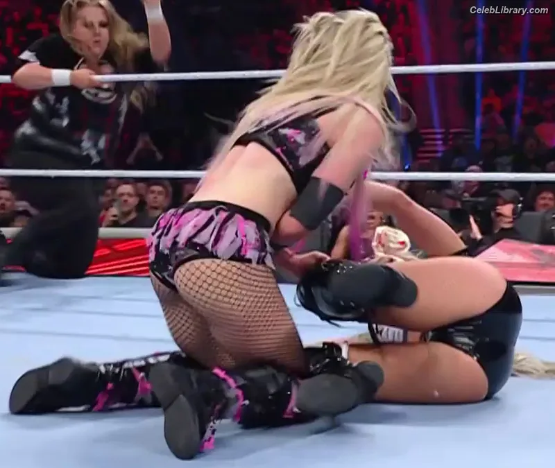 Alexa Bliss photo 17 of 938