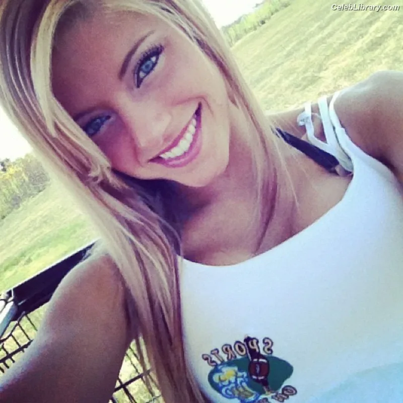 Alexa Bliss photo 23 of 938