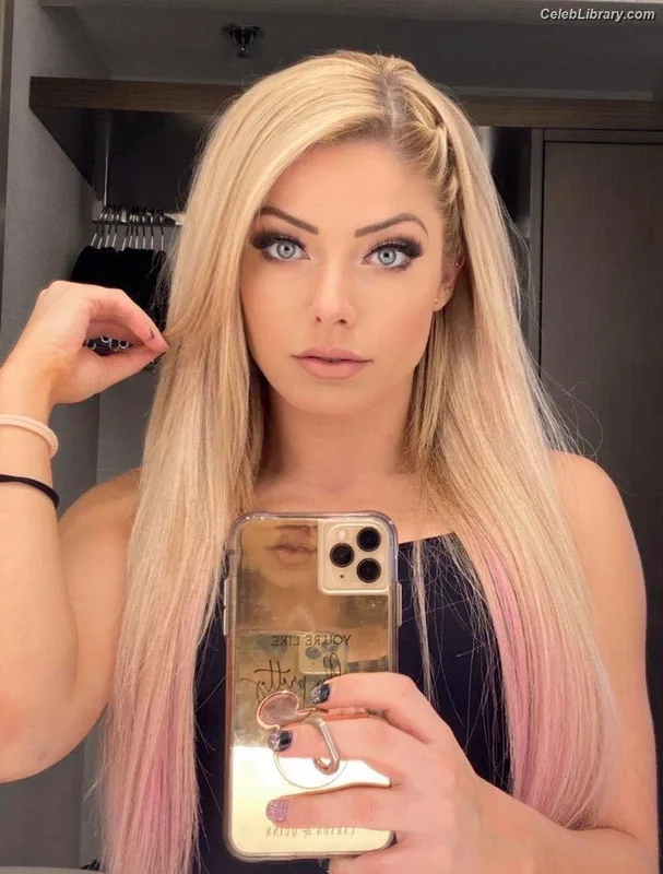 Alexa Bliss photo 2 of 938
