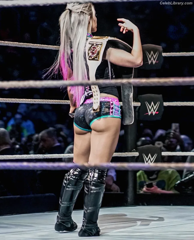 Alexa Bliss photo 11 of 938