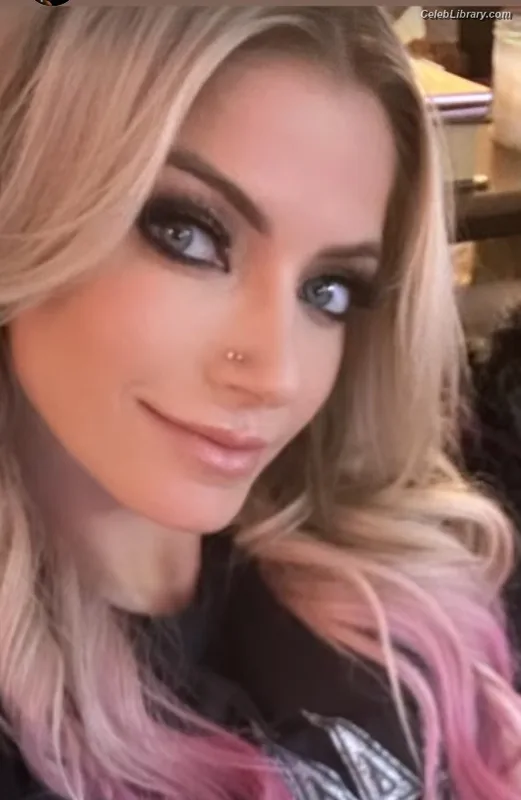 Alexa Bliss photo 16 of 938