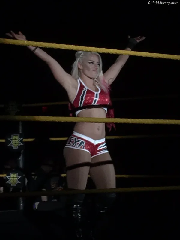 Alexa Bliss photo 17 of 938
