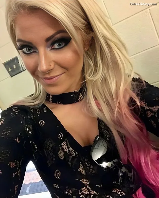 Alexa Bliss photo 2 of 938