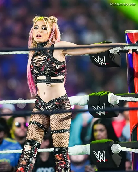 Alexa Bliss photo 7 of 938