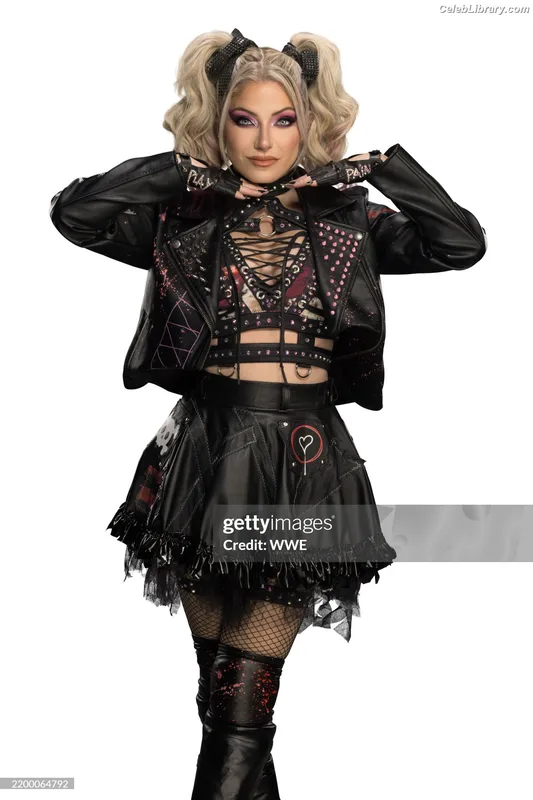 Alexa Bliss photo 1 of 938