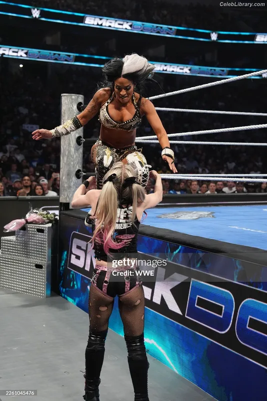 Alexa Bliss photo 23 of 938