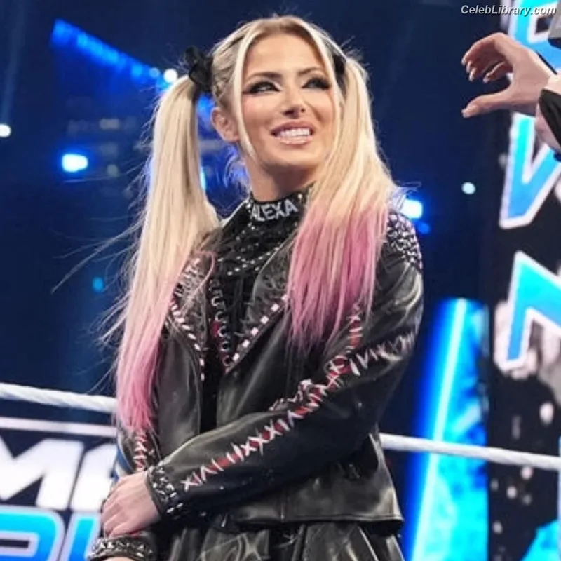Alexa Bliss photo 8 of 938