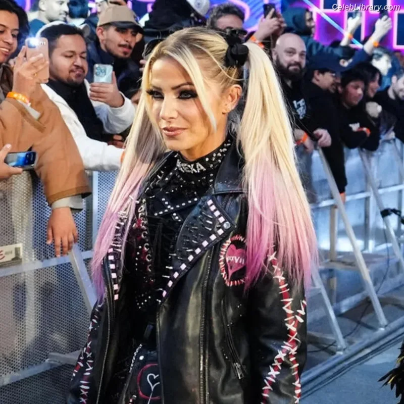 Alexa Bliss photo 9 of 938
