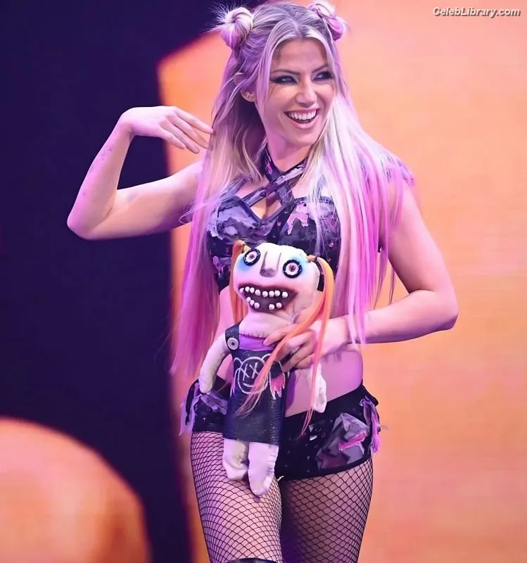 Alexa Bliss photo 5 of 938
