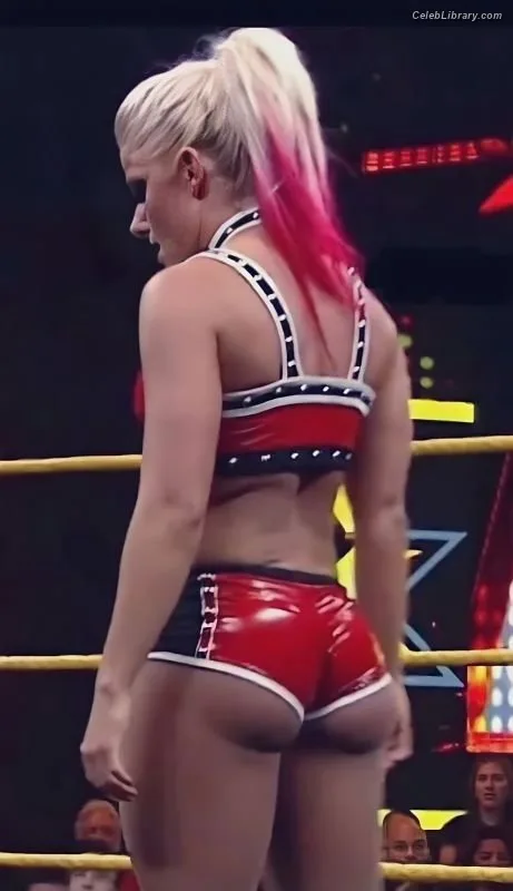 Alexa Bliss photo 2 of 938