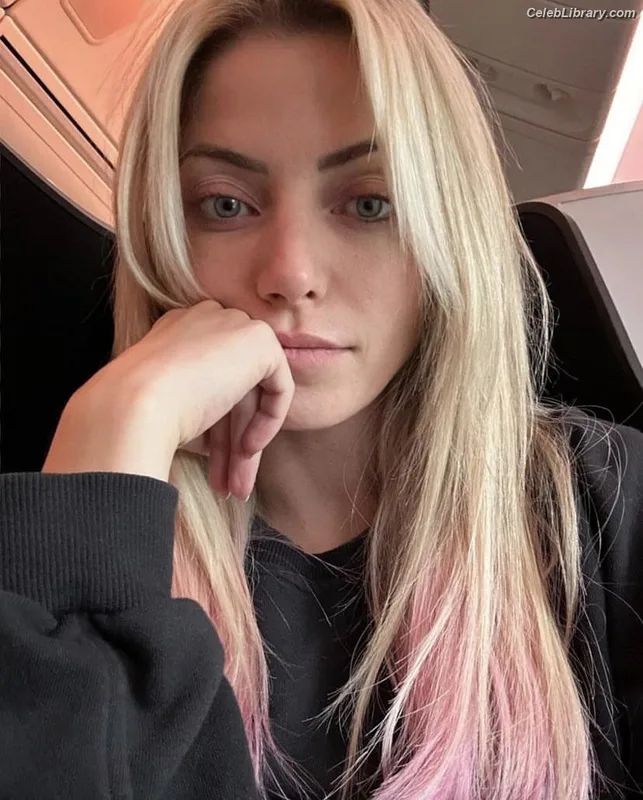 Alexa Bliss photo 20 of 938