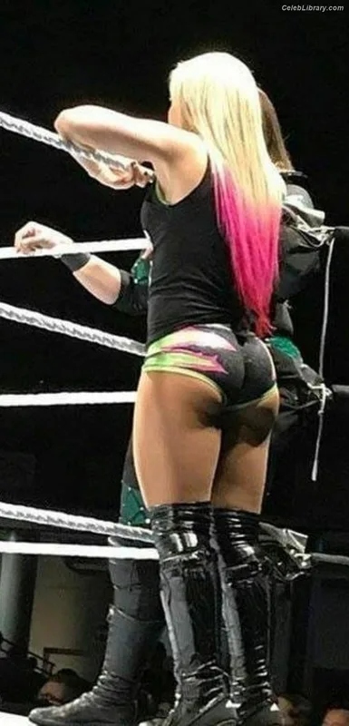 Alexa Bliss photo 14 of 938