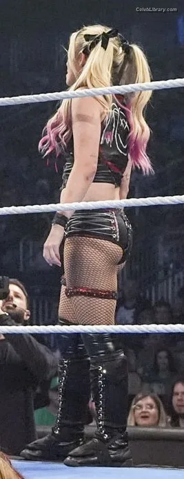 Alexa Bliss photo 1 of 938