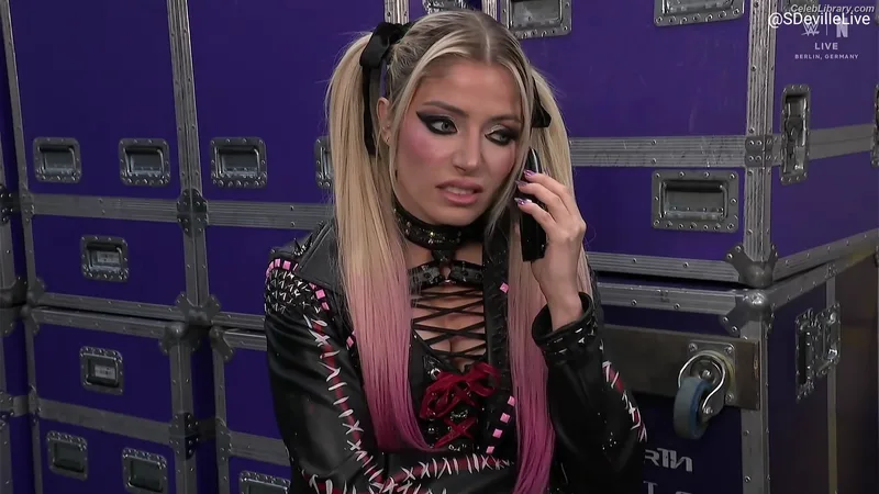 Alexa Bliss photo 5 of 938
