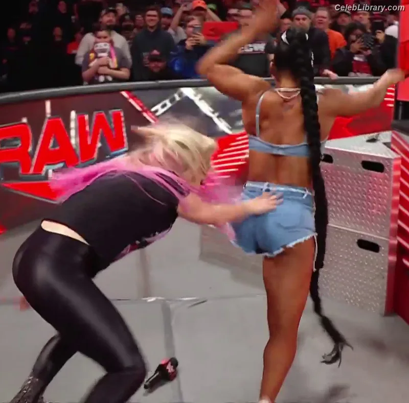 Alexa Bliss photo 15 of 938