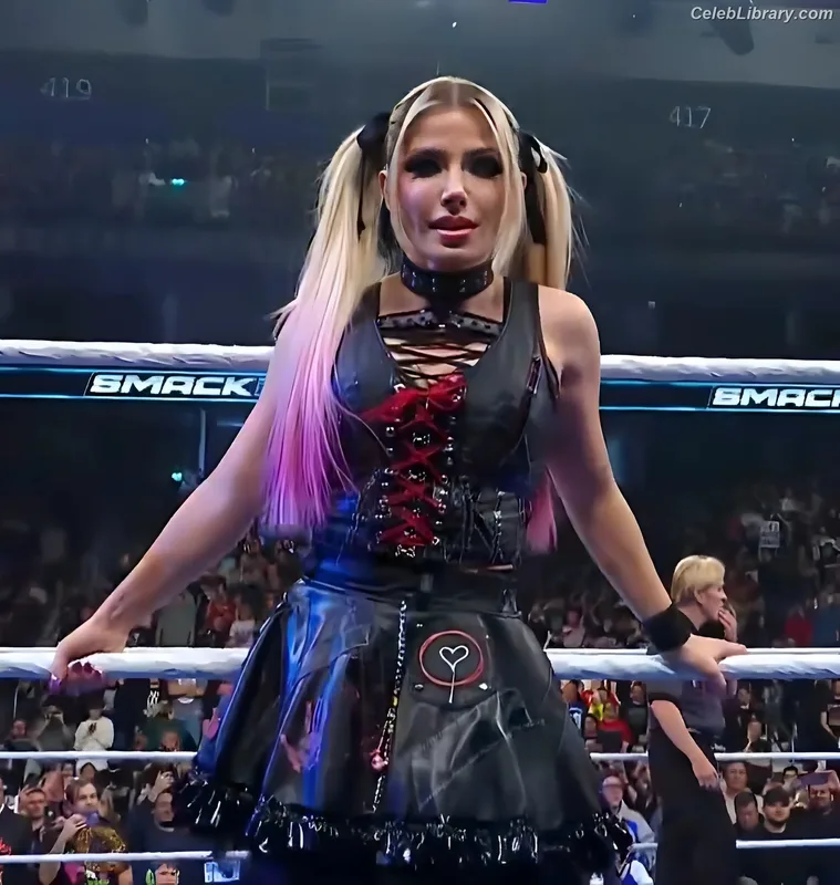 Alexa Bliss photo 7 of 938