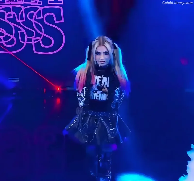 Alexa Bliss photo 11 of 938