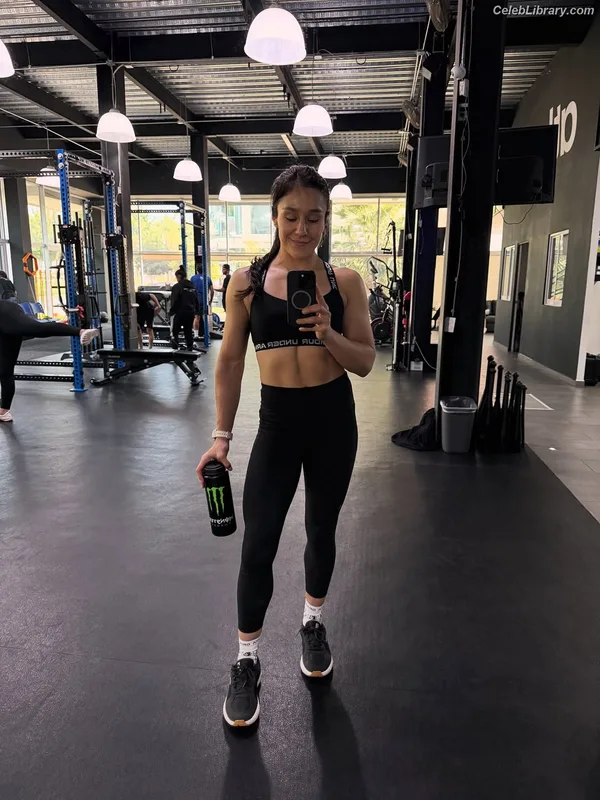 Alexa Grasso photo 8 of 36