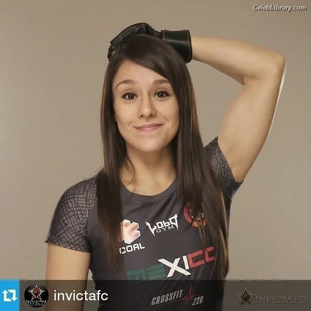 Alexa Grasso photo 15 of 36