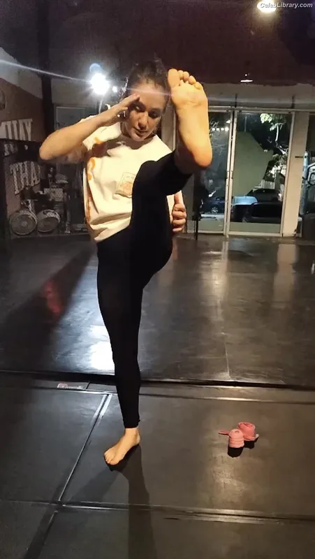 Alexa Grasso photo 24 of 36