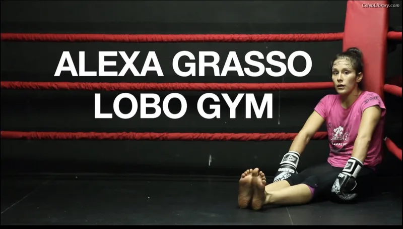 Alexa Grasso photo 7 of 36