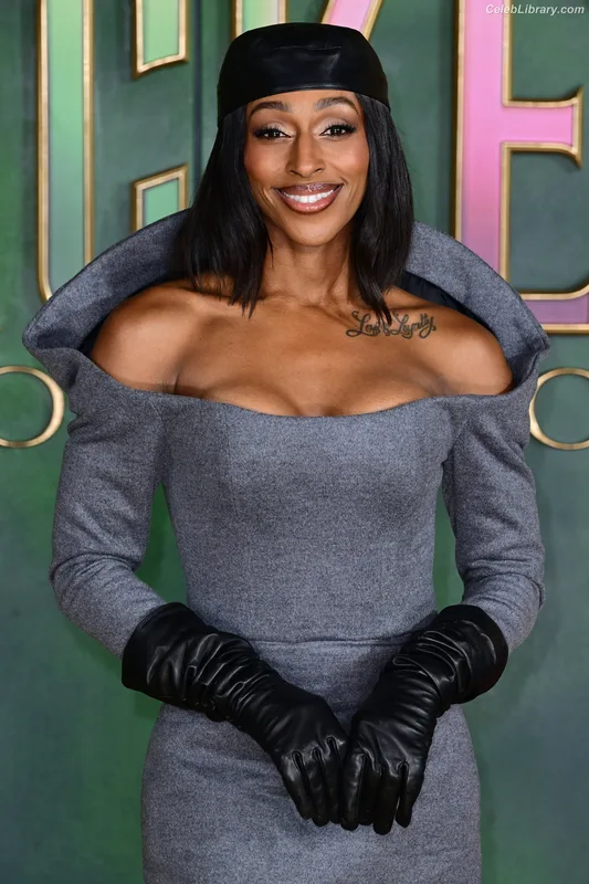Alexandra Burke photo 12 of 23
