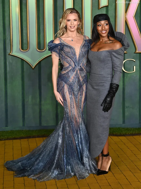 Alexandra Burke photo 15 of 23