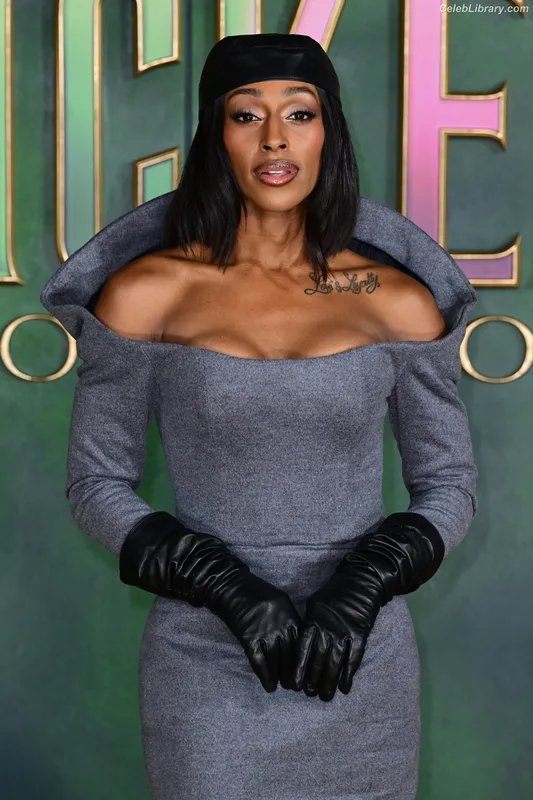 Alexandra Burke photo 20 of 23