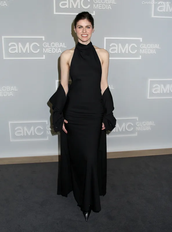 Alexandra Daddario photo 16 of 1618