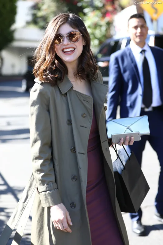 Alexandra Daddario photo 15 of 1618