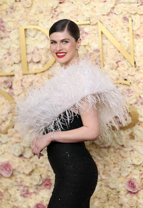 Alexandra Daddario photo 20 of 1618