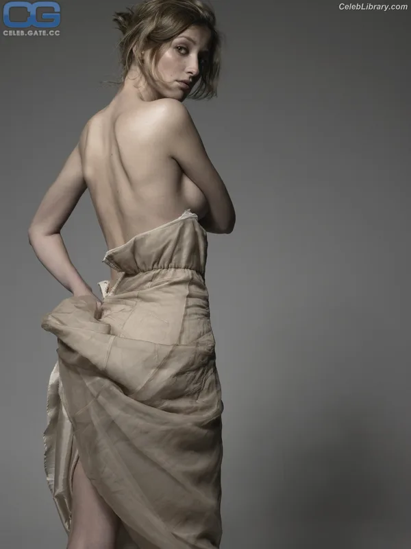 Alexandra Maria Lara photo 12 of 54